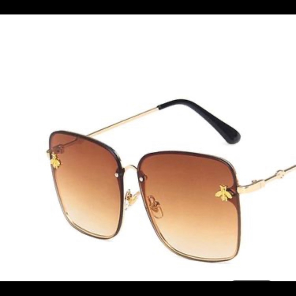 SUNGLASSES 🕶🐝